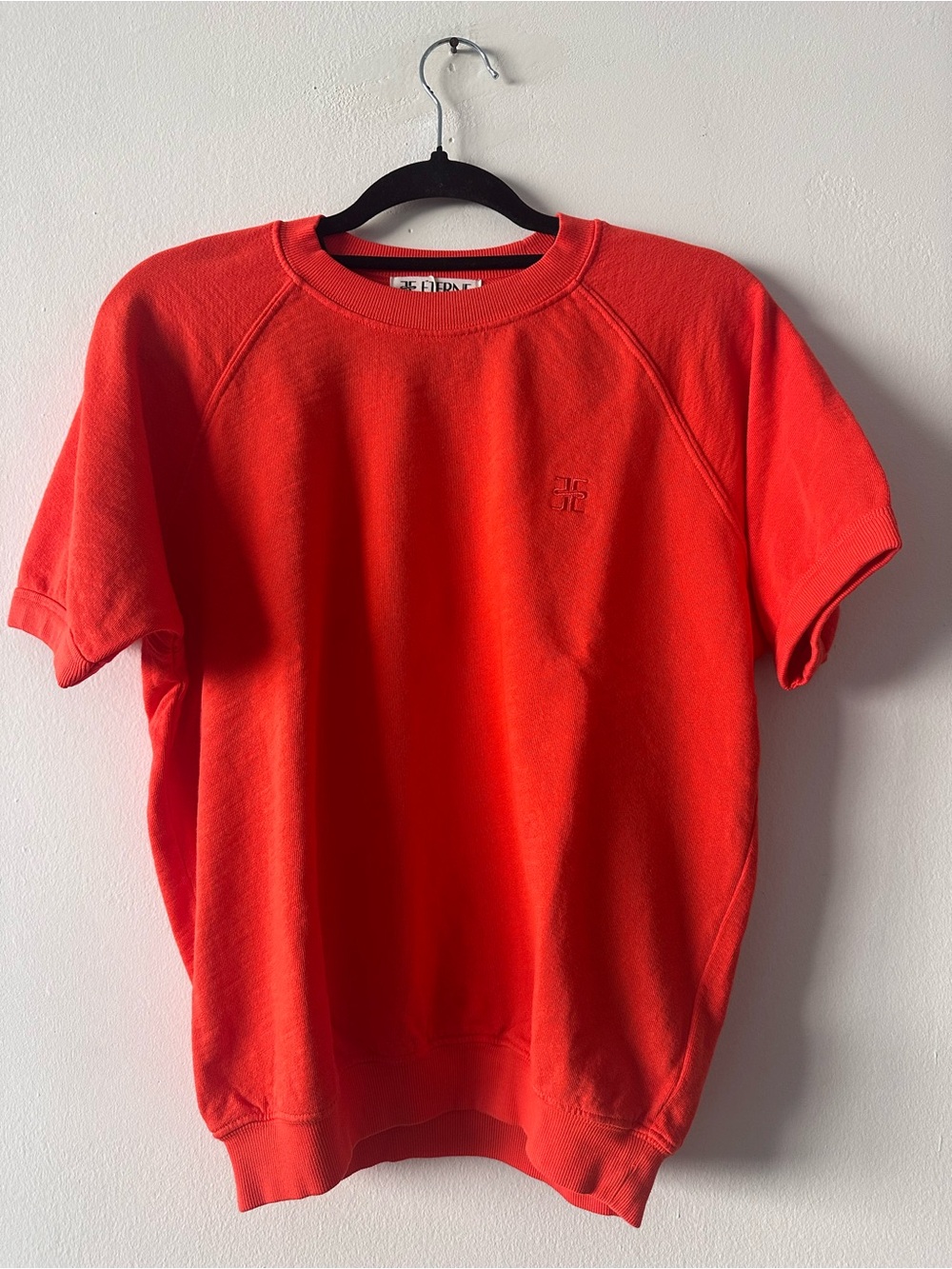NWT Eterne Sonny short sleeve sweatshirt in poppy size small
